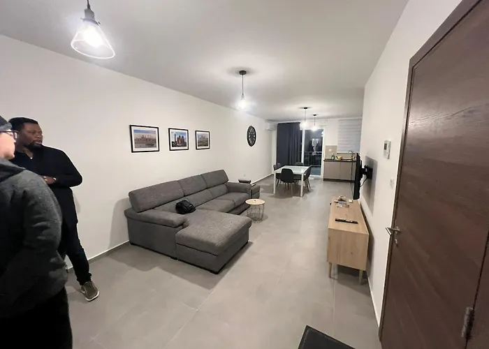 Apartament Stylish 3 Bedroom In Saint Paul Bay *