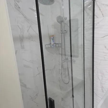 Stylish 3 Bedroom In Saint Paul Bay 아파트 세인트폴스베이