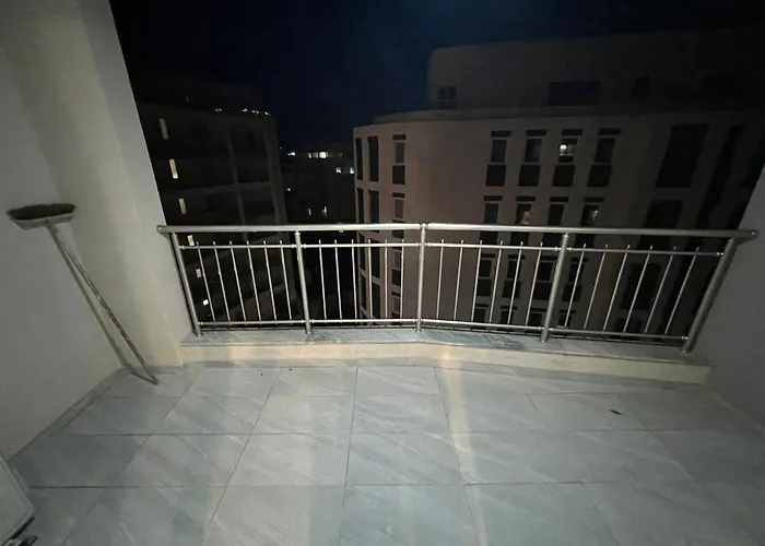 Stylish 3 Bedroom In Saint Paul Bay Διαμέρισμα