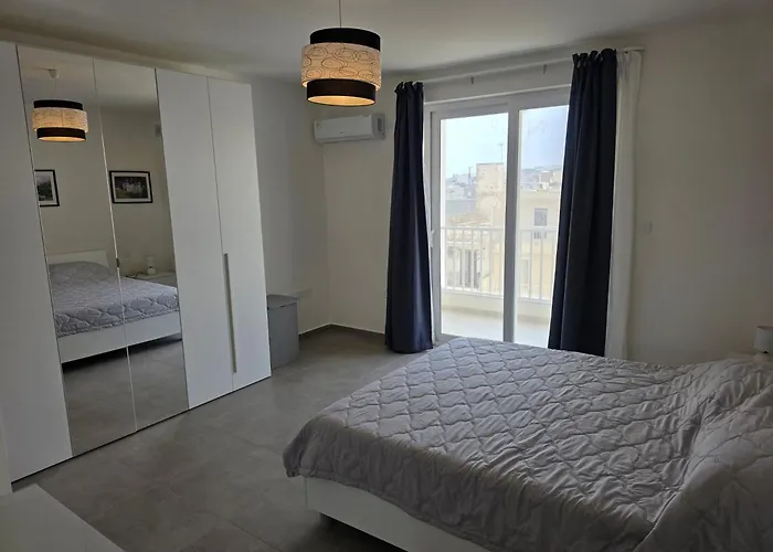 Apartment Stylish 3 Bedroom In Saint Paul Bay